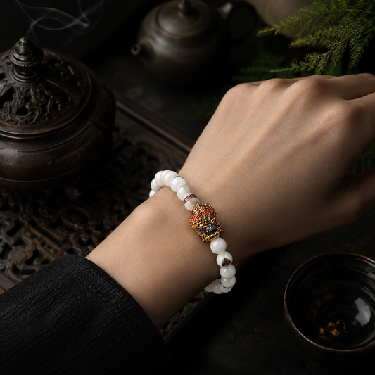White Crane Child Motif Bracelet 8mm